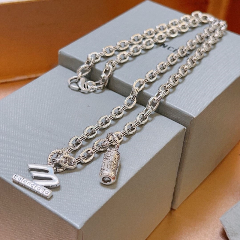 Ba1en*iaga necklaces
